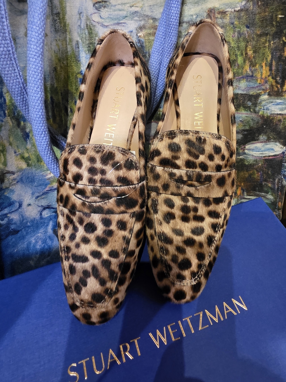 Stuart Weitzman Leopard Pony Hair Penny Loafers in Brown and Bege.Size 6.5 - Picture 3 of 9